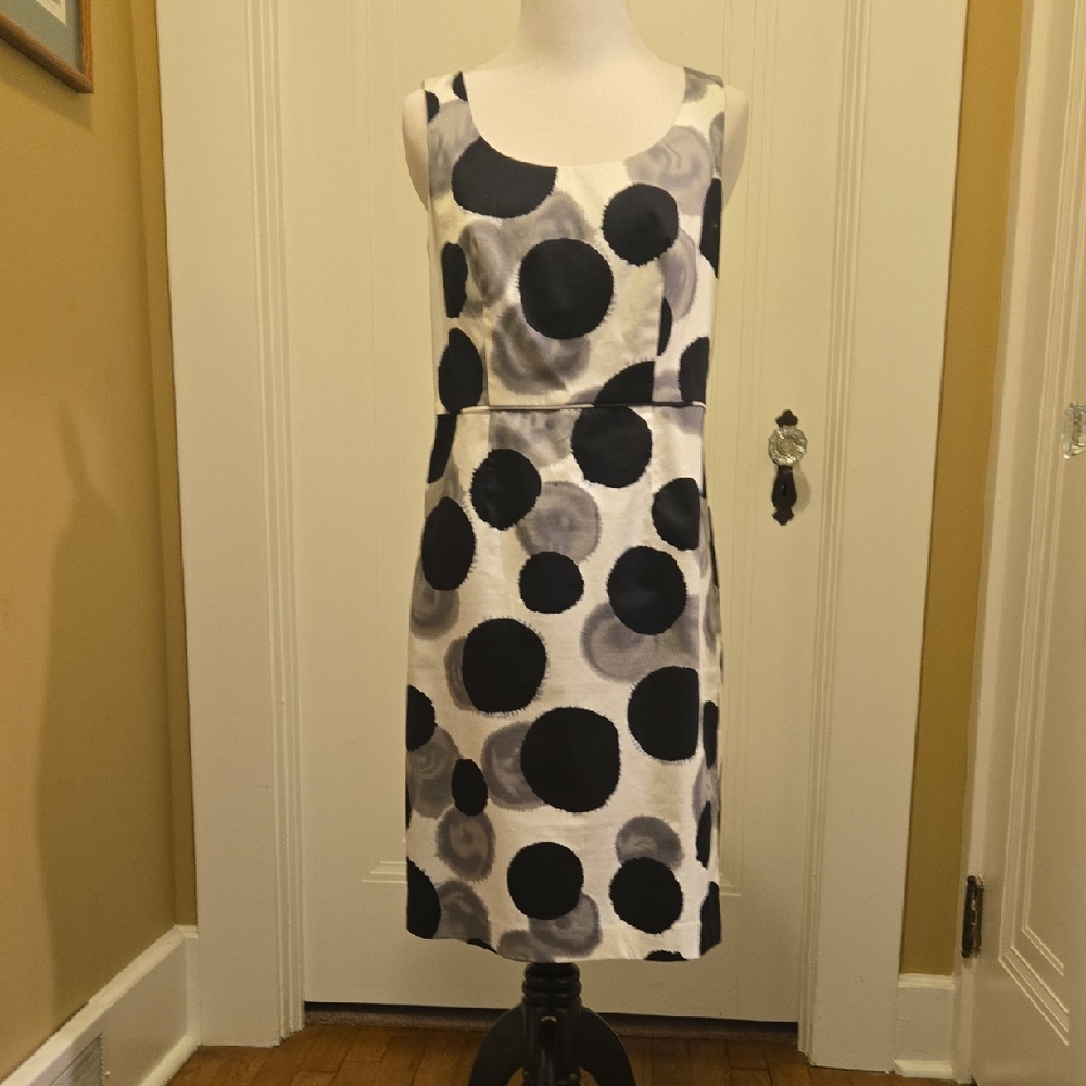 Ann Taylor Black and Gray Circle Print Midi Dress